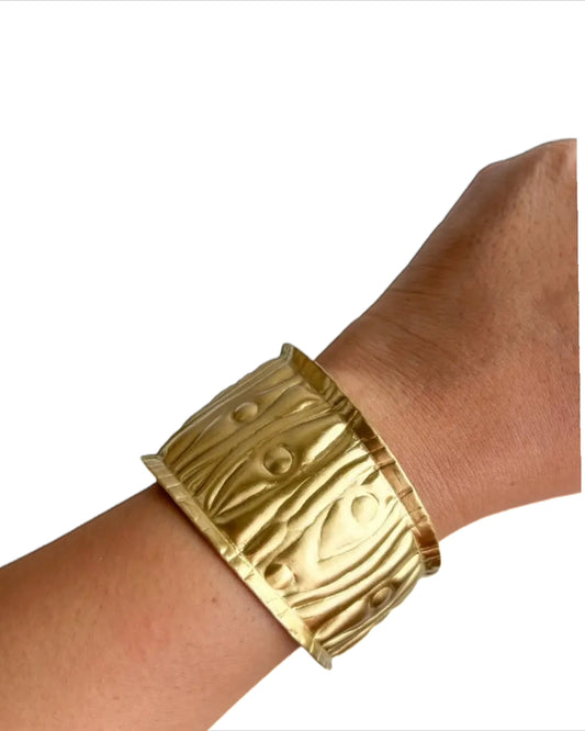 Roza Handmade Brass cuff