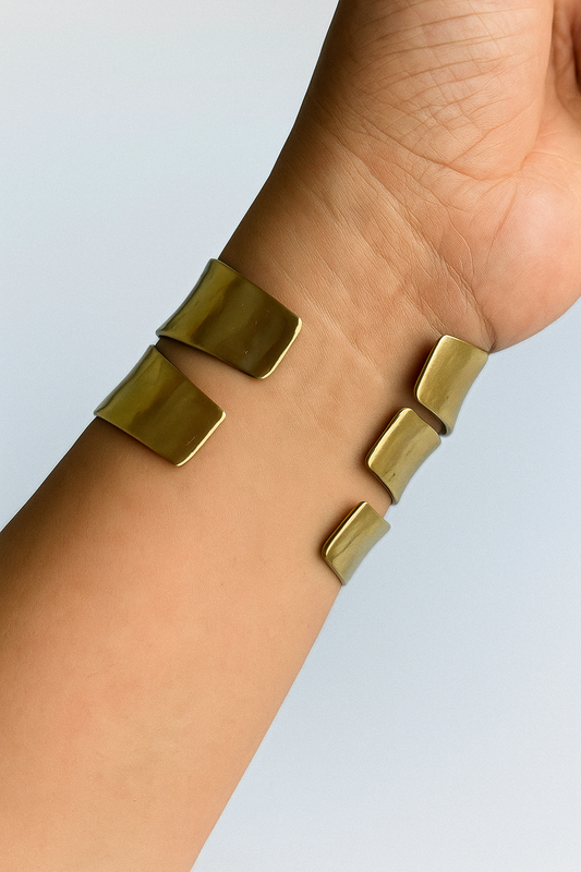 Ziva Handmade Adjustable Brass Cuff